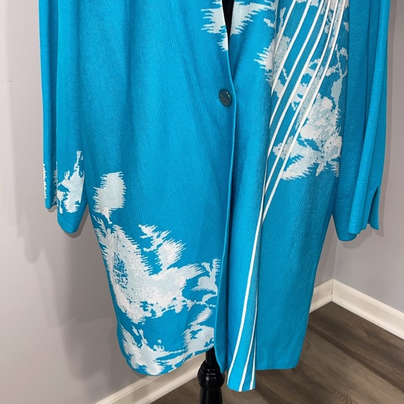 Exclusively Misook women size 3X blue cardigan abstract print decor - Picture 3 of 16